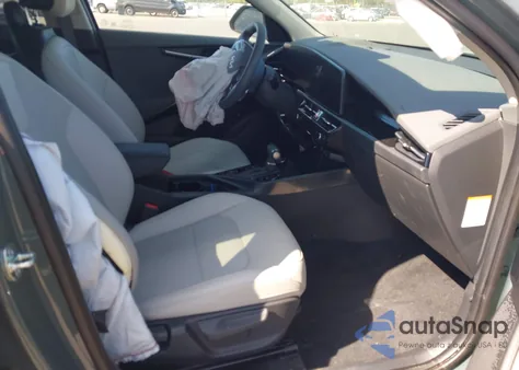 2025 Kia Niro Ex z USA, uszkodzony, nr VIN KNDCR3LE6S5235830